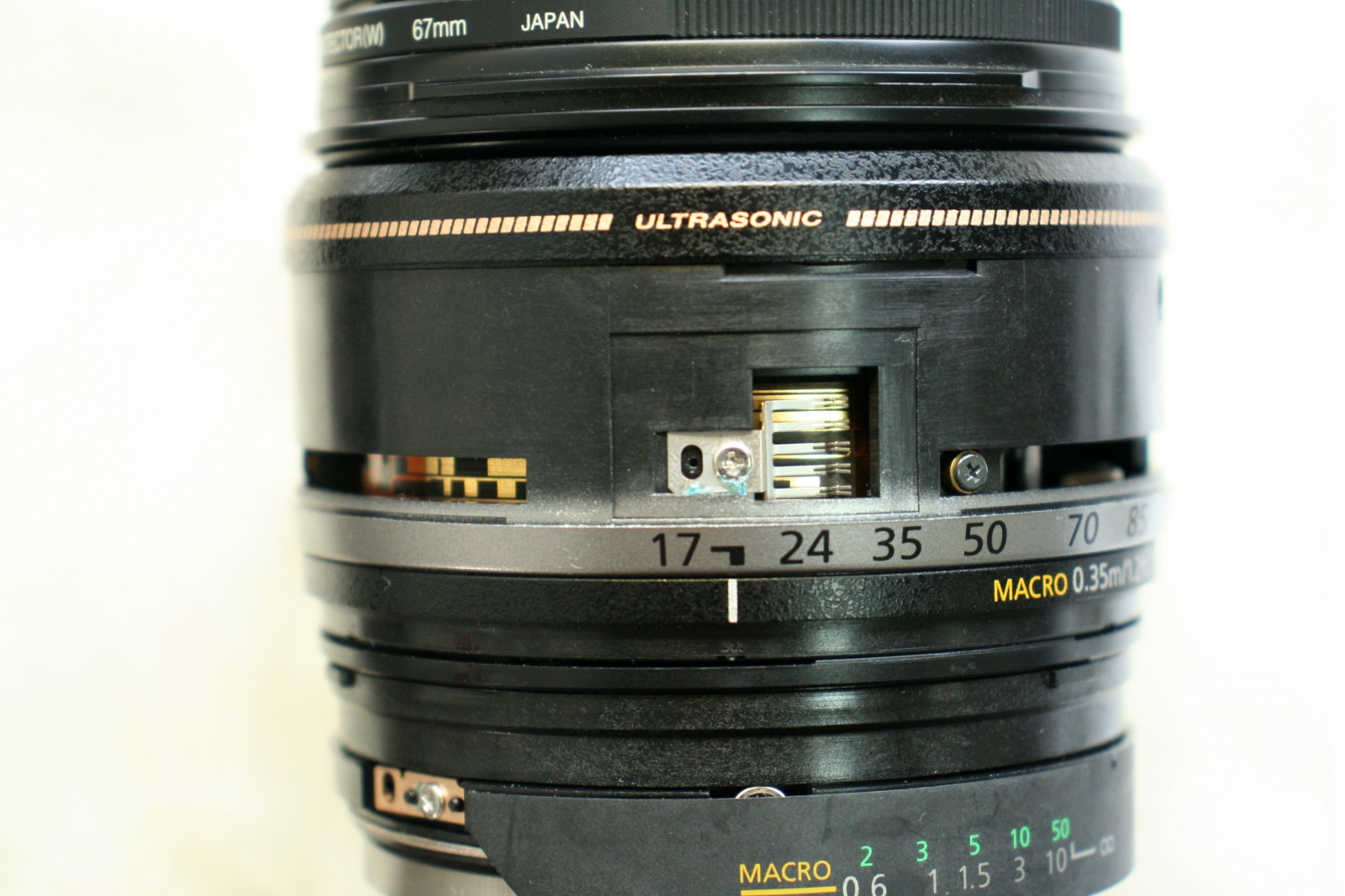 CANON レンズ EF-S 17-85mm IS USM AF focus hunting 修理メモ